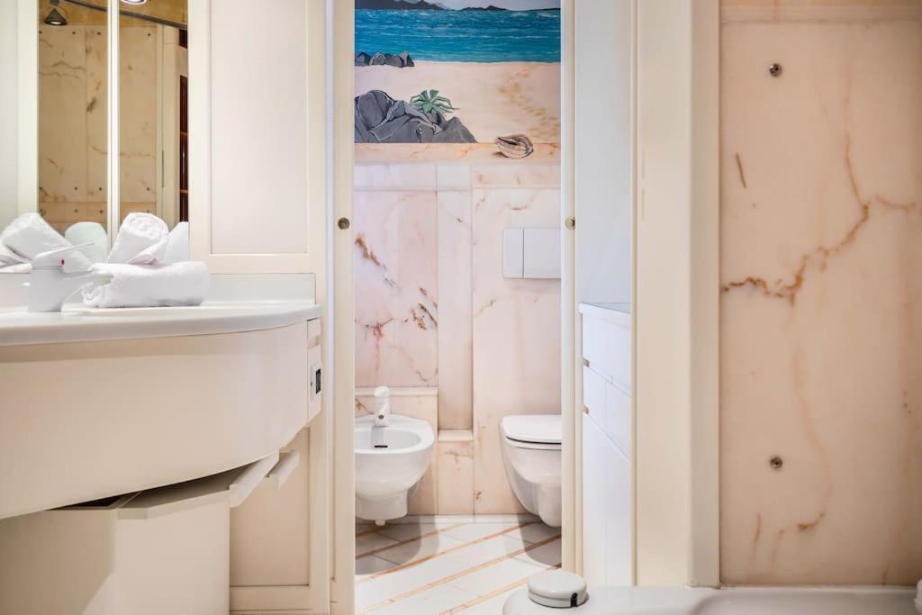 Appartamento Luxury Penthouse - Sauna, Garage, Office, Terrace Milano