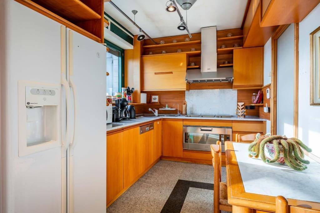 Appartamento Luxury Penthouse - Sauna, Garage, Office, Terrace Milano